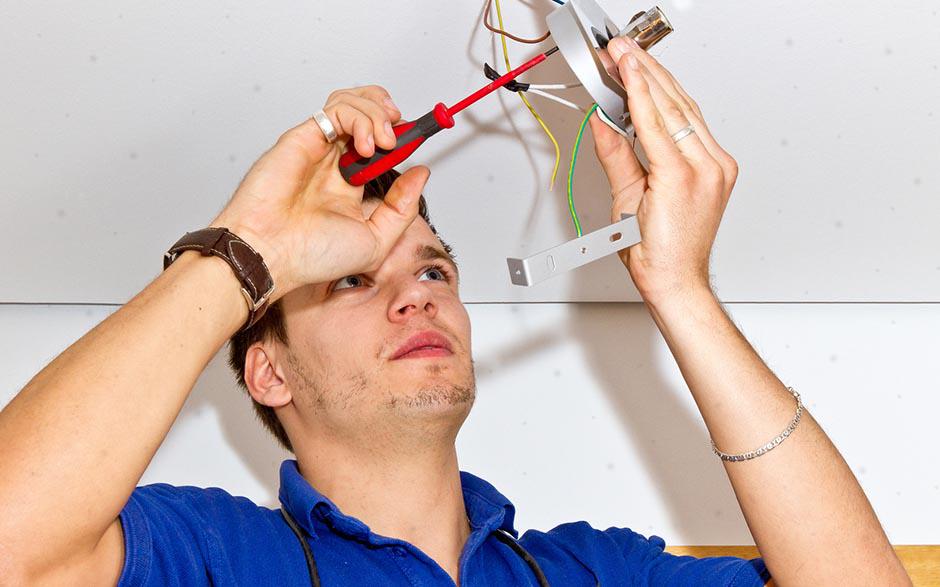 électricien de maintenance Villers-Saint-Paul